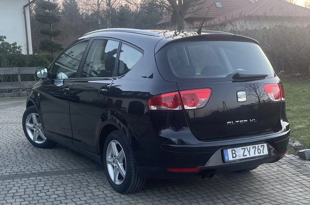 Seat Altea XL cena 25900 przebieg: 174000, rok produkcji 2012 z Radom małe 92
